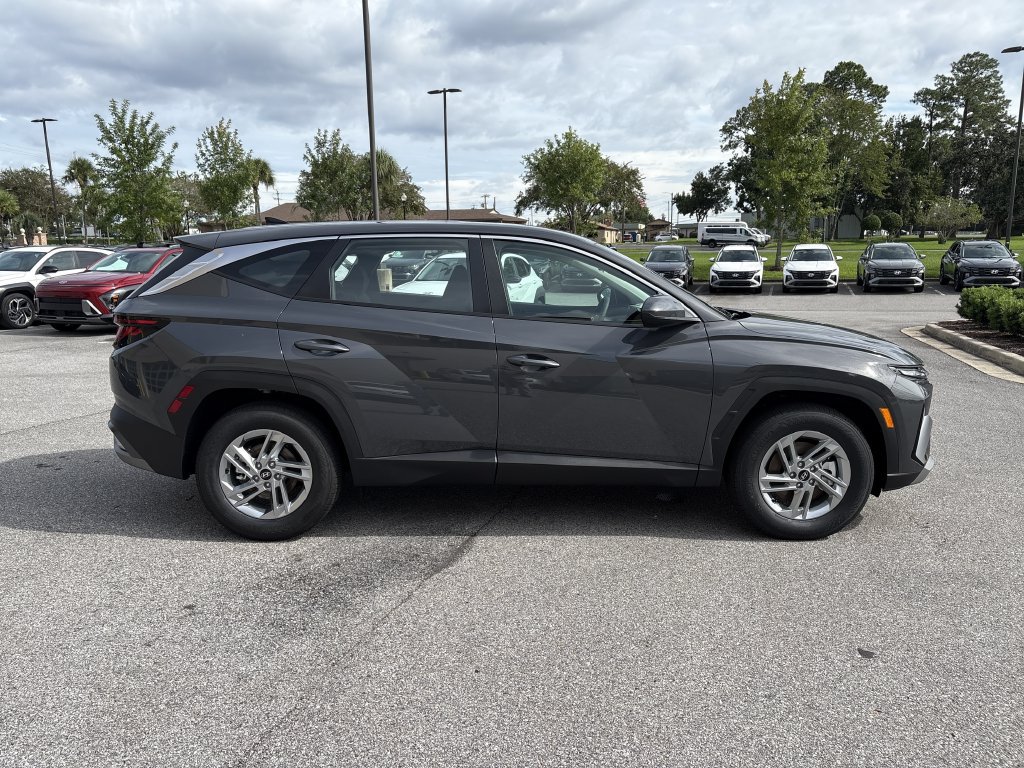 New 2026 Hyundai Tucson SE FWD image 9
