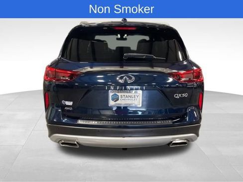 Used 2019 INFINITI QX50 Essential w/ Premium Heat Package image 4