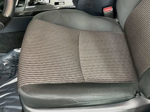 Used 2024 Toyota 4Runner TRD Off-Road AWD/4WD image 19