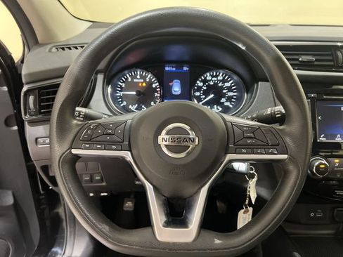 Used 2021 Nissan Rogue Sport S FWD image 10