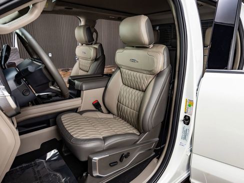 Used 2026 Ford F350 Platinum w/ Platinum Plus Package image 30