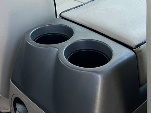 Used 2006 Lincoln Mark LT 4x4 image 35