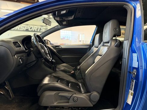 Used 2012 Volkswagen Golf R 2-Door image 18
