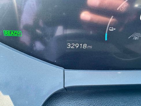 Used 2023 Toyota Prius Prime FWD image 32