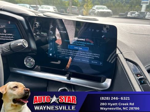 Used 2024 Chevrolet Corvette Stingray Convertible w/ 1LT RWD image 11