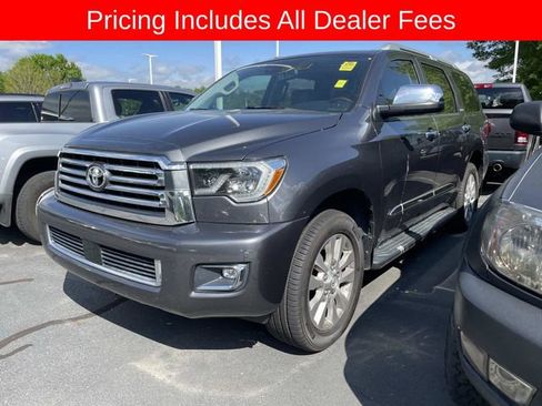Used 2019 Toyota Sequoia Platinum AWD/4WD image 1