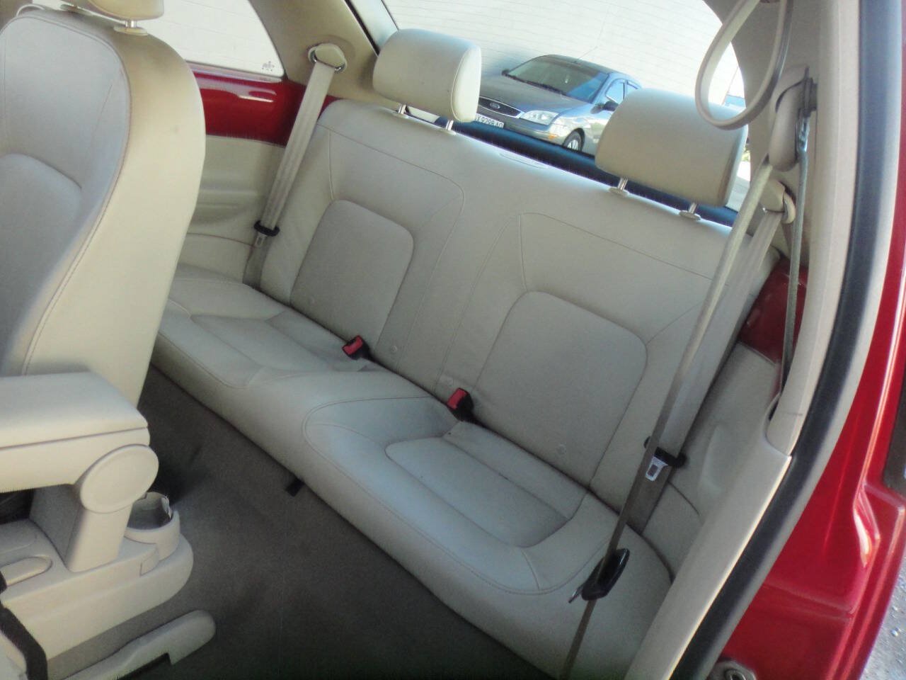 Used 2010 Volkswagen Beetle Red Rock FWD image 16