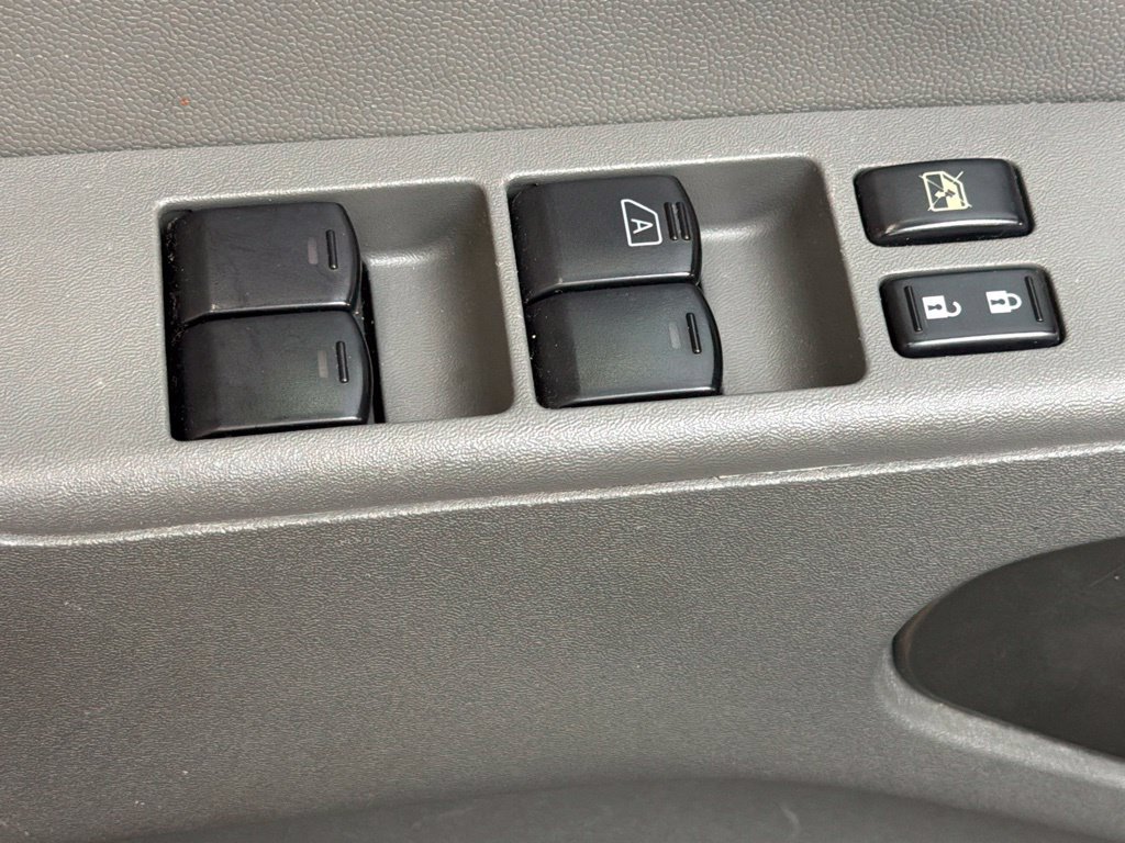 Used 2019 Nissan Frontier SV AWD/4WD image 21