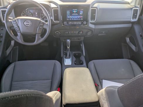Used 2022 Nissan Frontier SV w/ Graphics Package image 20