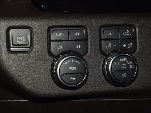 Used 2024 GMC Sierra 2500 SLT w/ Texas SLT Premium Package image 35