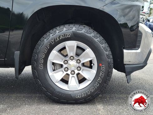 Used 2019 Chevrolet Silverado 1500 LT w/ All-Star Edition AWD/4WD image 12
