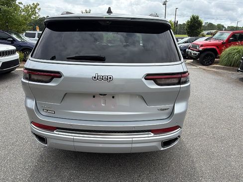 Certified 2025 Jeep Grand Cherokee L Summit AWD/4WD image 9