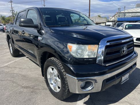 Used 2013 Toyota Tundra 2WD CrewMax w/ TRD Off-Road Pkg image 6