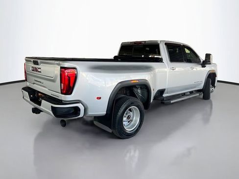 Used 2022 GMC Sierra 3500 Denali w/ Denali Ultimate Package image 8