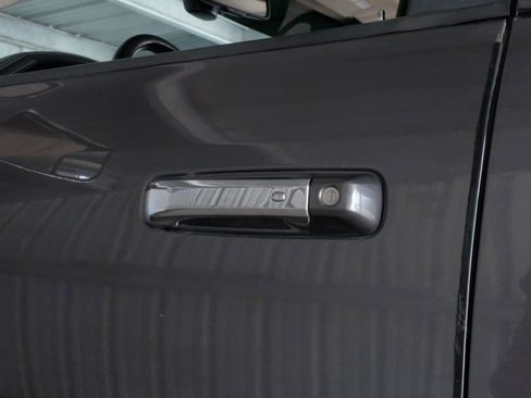 Used 2014 RAM 2500 Laramie w/ Convenience Group image 40