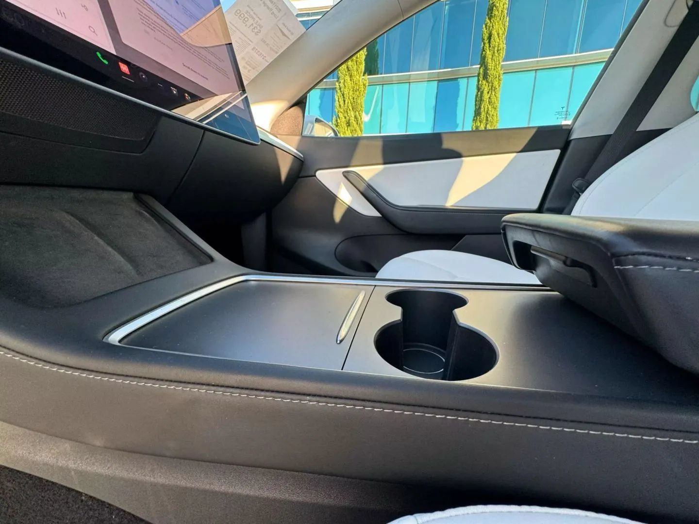 Used 2023 Tesla Model Y Long Range AWD/4WD image 17