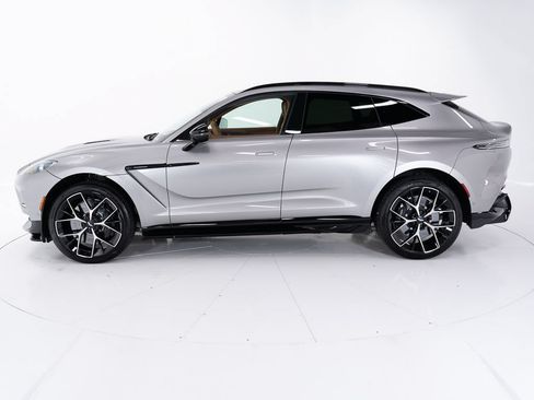 New 2026 Aston Martin DBX 707 AWD/4WD image 2