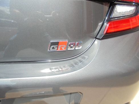 Used 2022 Toyota GR86 image 31