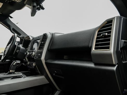 Used 2019 Ford F150 Raptor w/ Equipment Group 802A Luxury AWD/4WD image 49