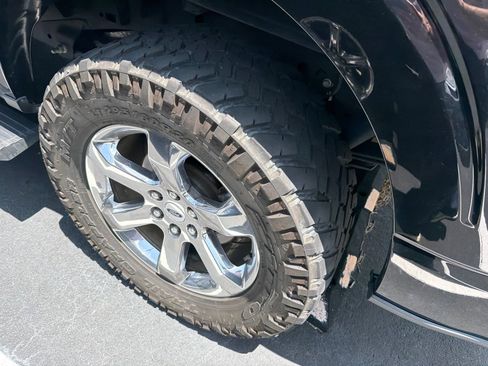 Used 2021 Ford F150 Lariat w/ Equipment Group 502A High AWD/4WD image 7
