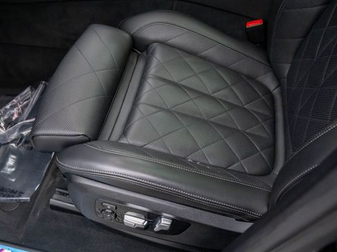 Used 2023 BMW X6 xDrive40i w/ M Sport Package image 15