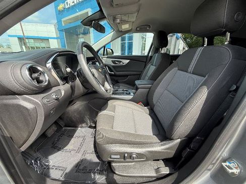 Certified 2025 Chevrolet Blazer LT AWD/4WD image 14