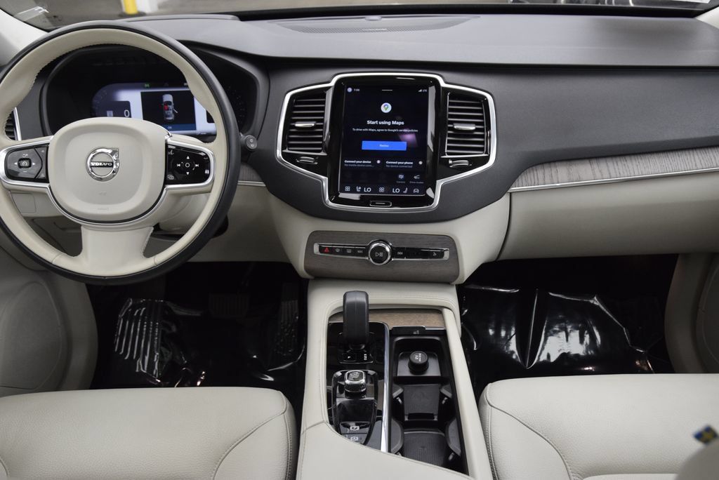 Used 2023 Volvo XC90 B5 Plus w/ Protection Package Premier AWD/4WD image 20