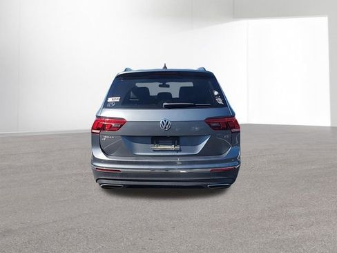 Used 2018 Volkswagen Tiguan SEL image 8