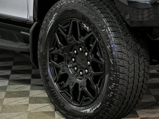 New 2026 GMC Hummer EV SUV w/ LPO, Sport Package video 3