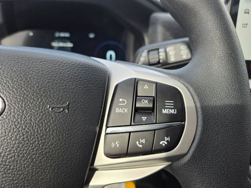 New 2026 Ford Explorer Active image 18