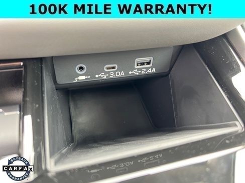 Used 2025 Subaru Outback Premium image 18
