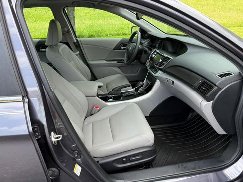 Used 2014 Honda Accord EX-L image 25