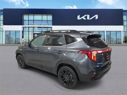 Certified 2024 Kia Seltos X-Line image 4