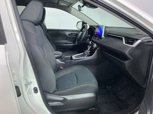 Certified 2023 Toyota RAV4 LE image 8