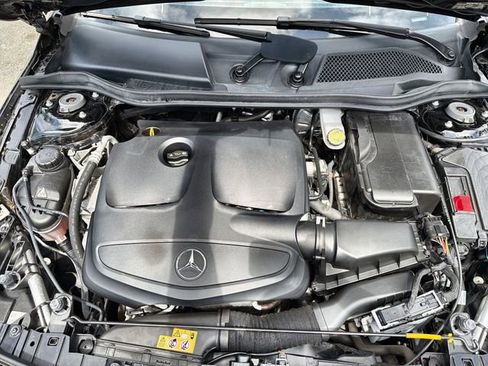 Used 2020 Mercedes-Benz GLA 250 4MATIC image 28