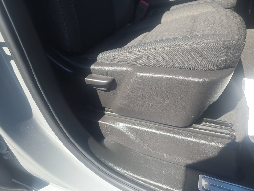 Used 2024 Chevrolet Silverado 1500 LT AWD/4WD image 34