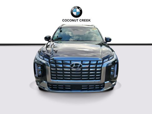 Used 2024 Hyundai Palisade Calligraphy AWD/4WD image 2