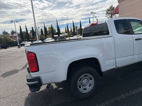 Used 2017 Chevrolet Colorado W/T image 8