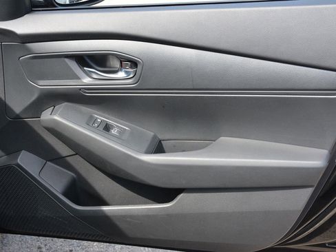 Used 2023 Honda Accord LX image 18