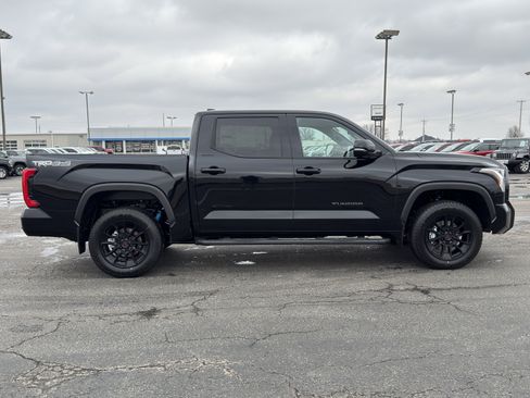 New 2026 Toyota Tundra Limited image 2