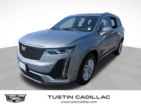 Used 2025 Cadillac XT6 Luxury image 1