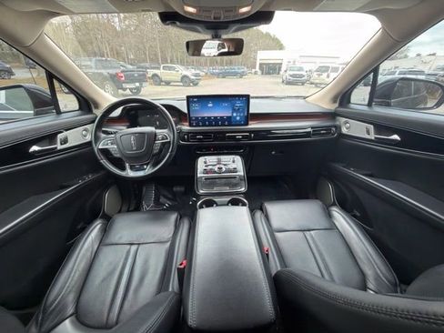 Certified 2022 Lincoln Nautilus Reserve w/ Equipment Group 202A image 13