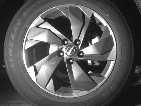 Used 2025 Nissan Rogue SV AWD/4WD image 13
