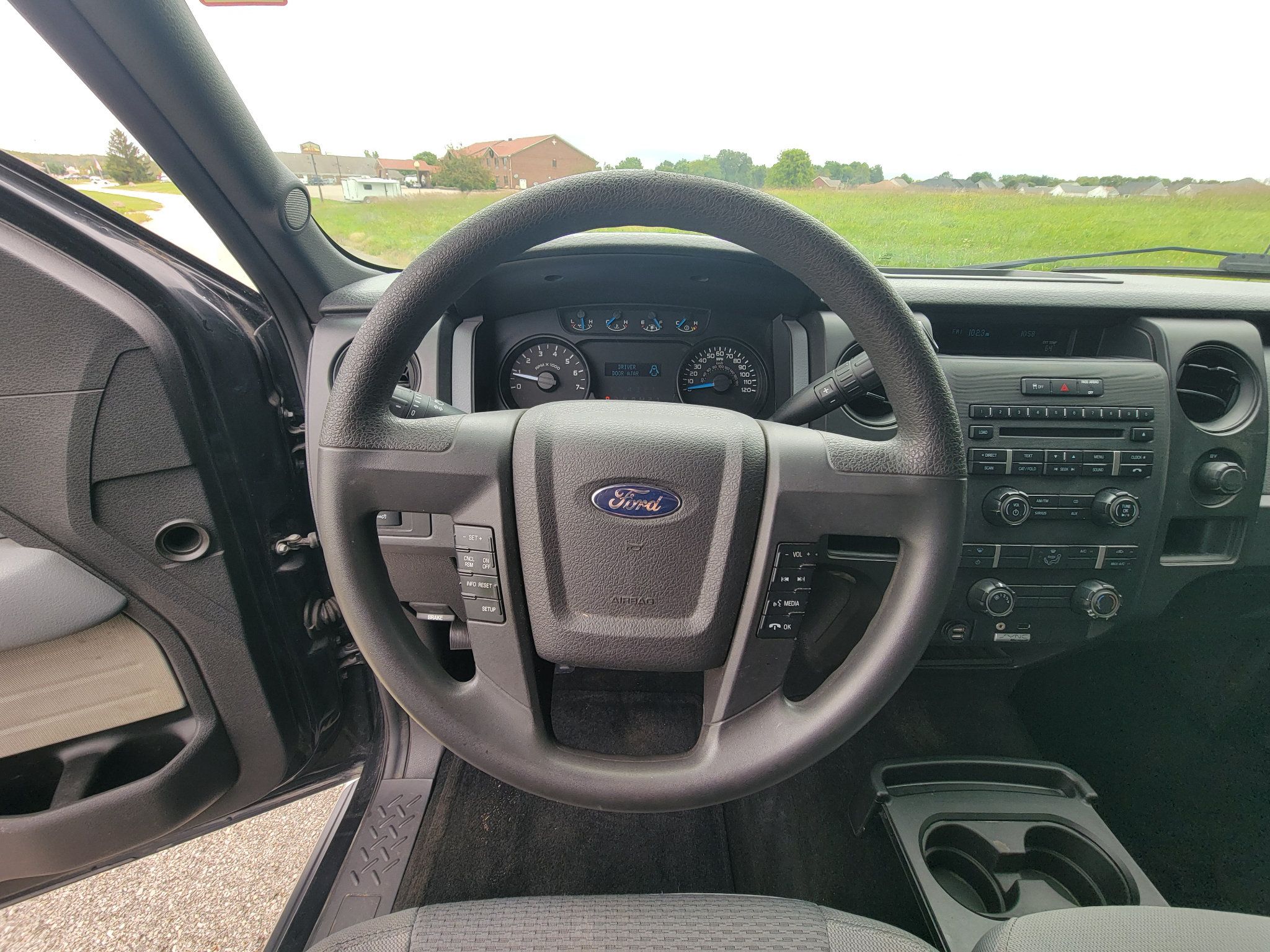 Used 2013 Ford F150 STX w/ Mid Equipment Group AWD/4WD image 12