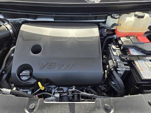 Certified 2023 Chevrolet Traverse Premier w/ Redline Edition FWD image 31