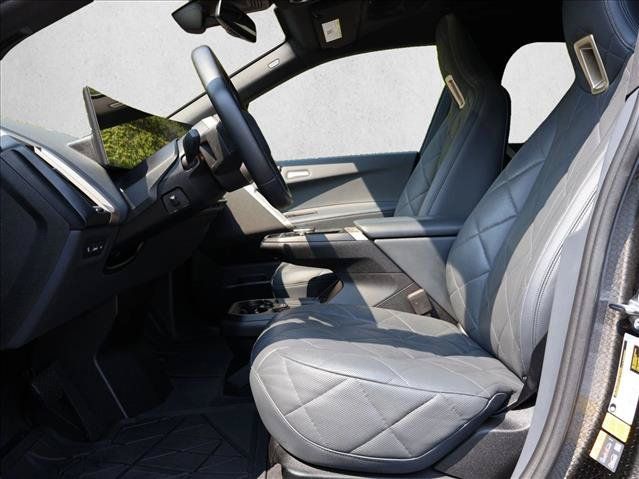 Certified 2023 BMW iX xDrive50 w/ Sport Package AWD/4WD image 21