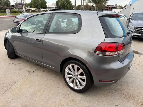 Used 2012 Volkswagen Golf TDI image 16