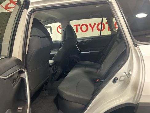 Used 2025 Toyota RAV4 LE image 20