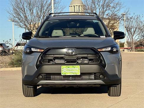 New 2026 Toyota Corolla Cross LE image 7