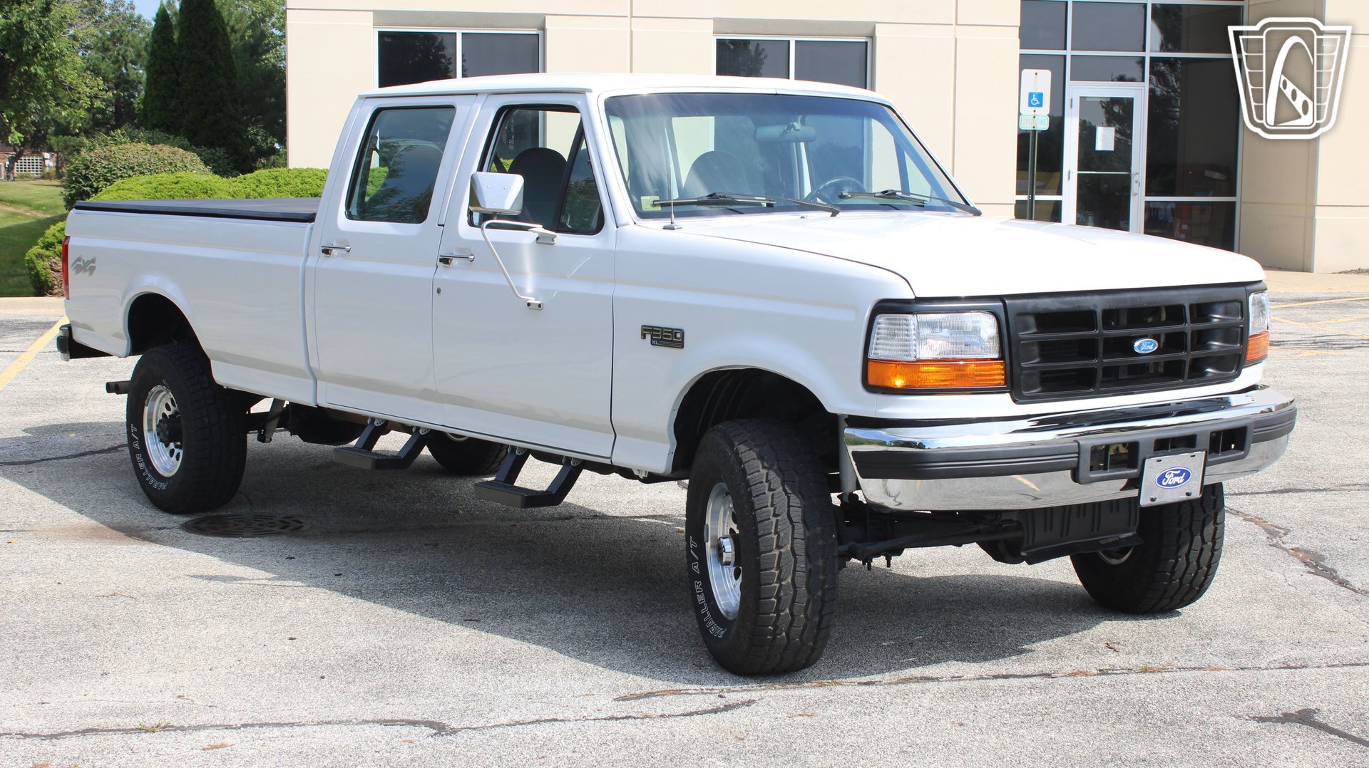 Used 1997 Ford F350 4x4 Crew Cab image 2